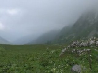 Le col de Chérel sous les nuages
