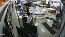 Grupo assalta loja em Vitória usando submetralhadora