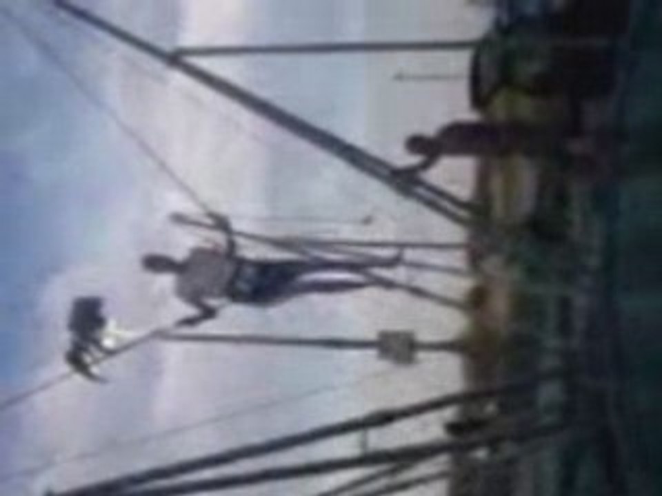 Gag trampoline