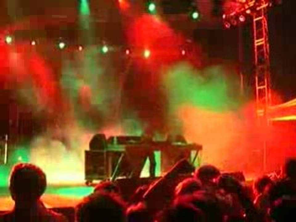 Simian Mobile Disco@Pantiero 08 (05)