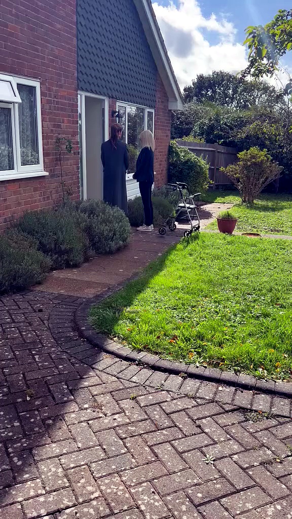Princess Kate surprises Sussex resident with visit to her home