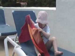 Marie à la piscine 1