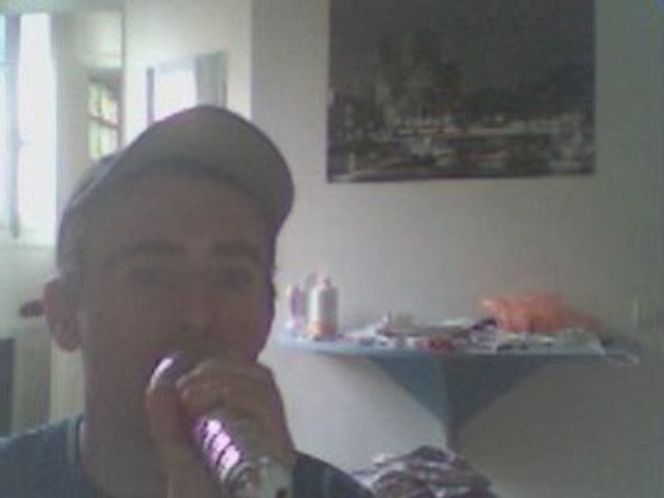 Wiwi égratigne "Got my mind set on you"