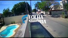 Dois veículos colidem em cruzamento em Guarapari