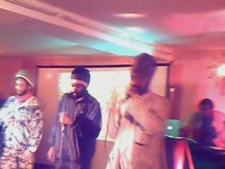 politiko  arrète  ça