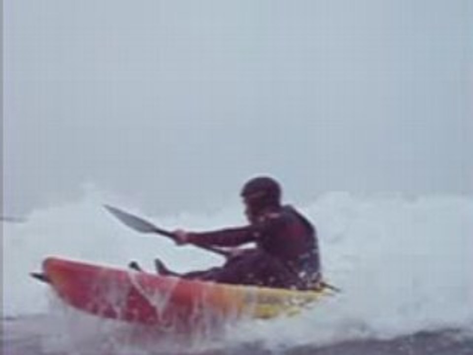 Short kayak Clip