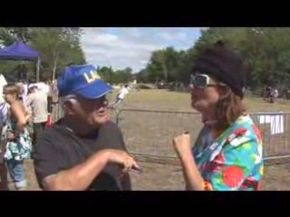 Isabelle Kraiser, action robe n°33. Hourtin. 3 août 2008.