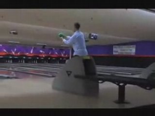 OBAMA BOWLING AGAIN!!  TALKS CRAP ON MCCAIN!!