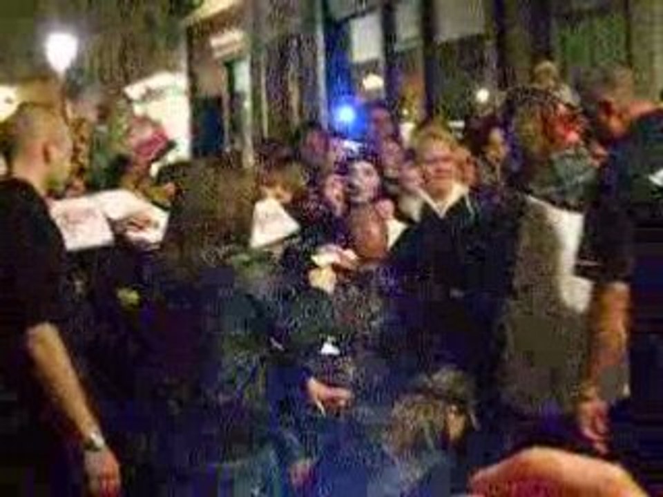 Entrée à l'hôtel 10.03.08 après Bercy tokio hotel