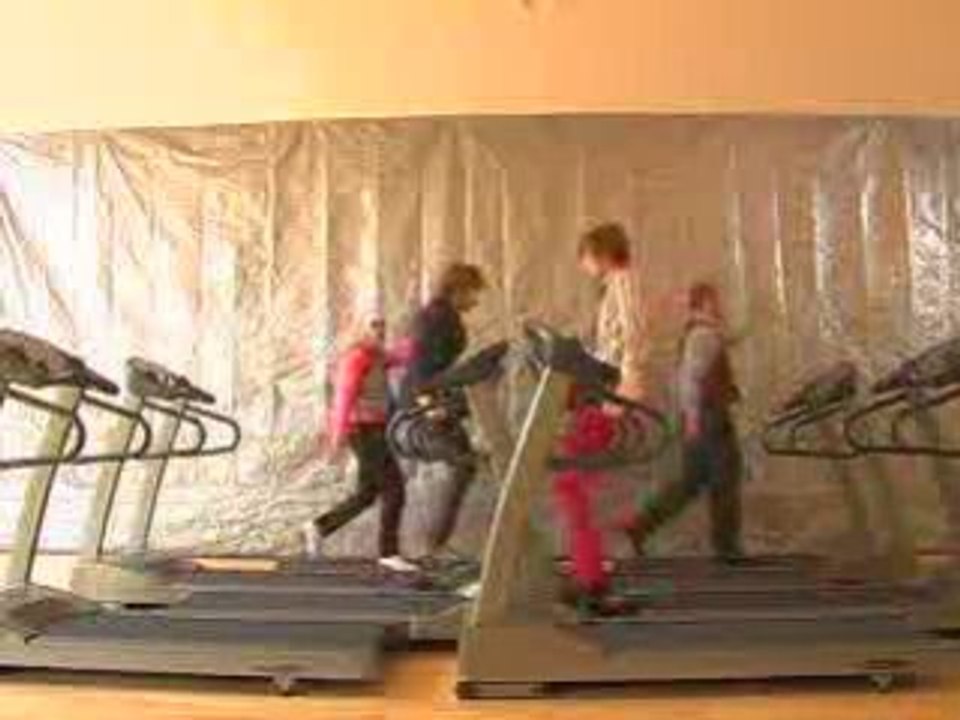 Here It Goes Again SimpleFreeSystem.com - OK GO