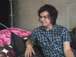 Get Cape. Wear Cape. Fly backstage at T Mobile Transmission