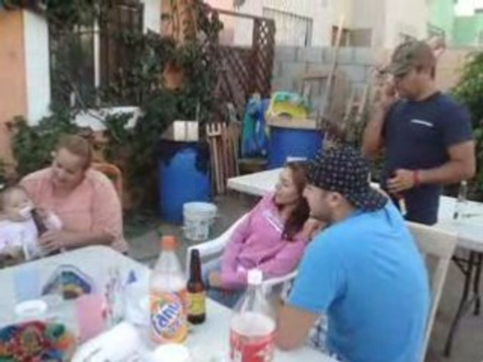 MOV01880