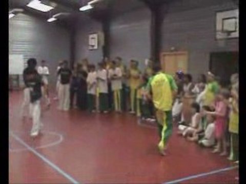 2ndo Batizado Capoeira Raio de Luz Oxosse Acrobaties