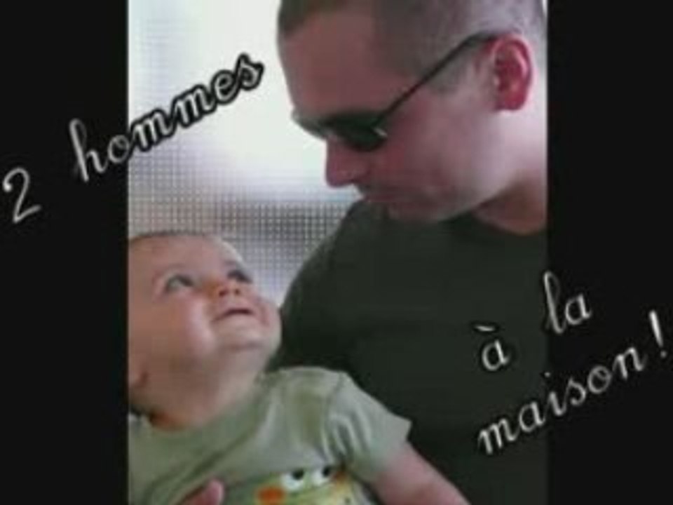 2 hommes à la maison