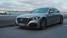Mercedes-Benz S 450 d 4MATIC in High-tech silver metallic Driving Video