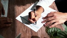 How much is a $500,000 life insurance policy for a 60 year old man ?