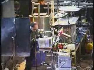 Einsturzende Neubauten