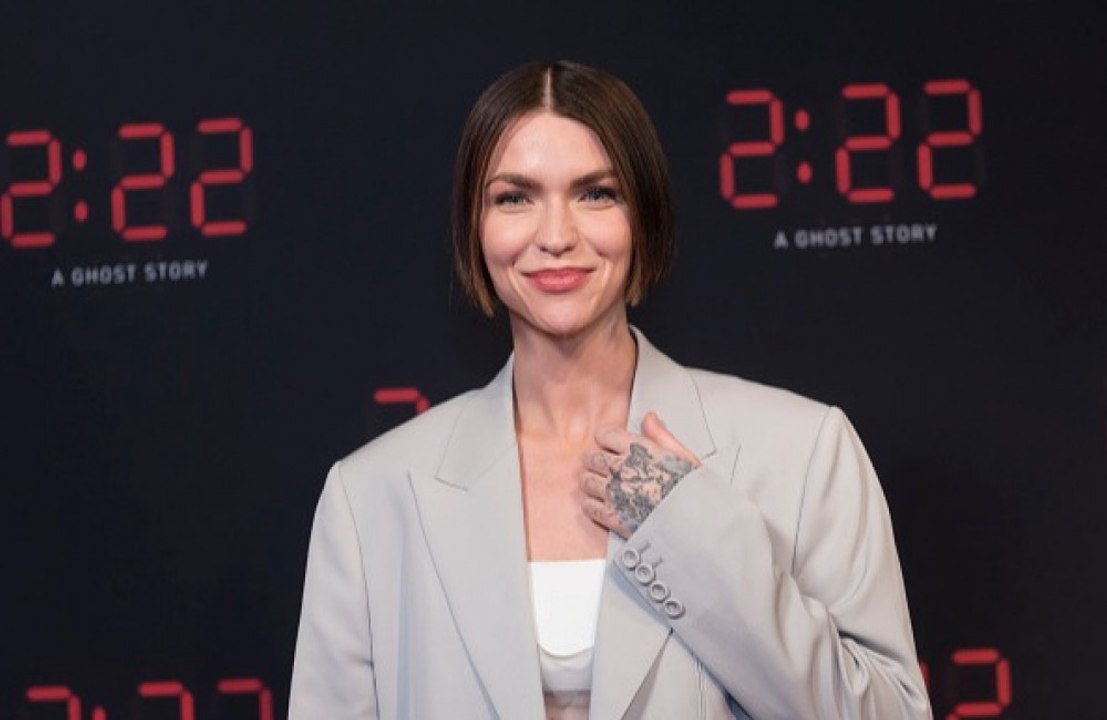 Ruby rose nach tragischem spielplatz-unfall fälschlich als 'baby-mörderin' bezeichnet