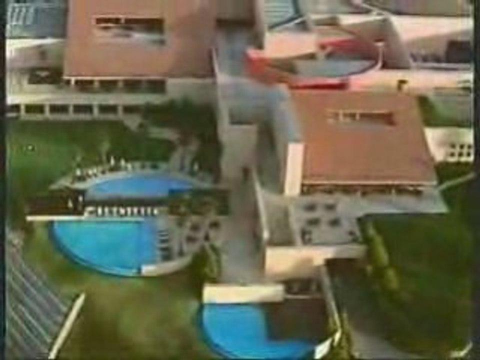 Rebelde - Recorrido por el Elite Way School