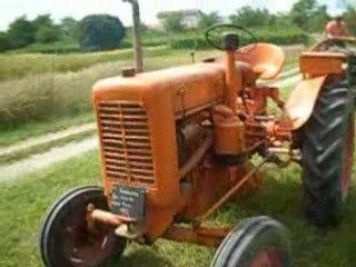 tracteur Renault AFX D1 tournant