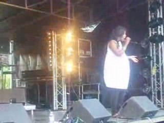 Amel Bent - Nouveau Français