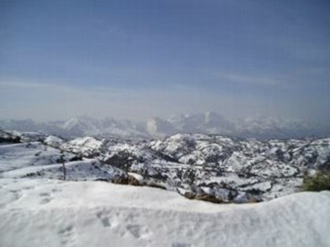 KABYLE Kamel Hamadi & Noura - A Tbib Dawi Yi
