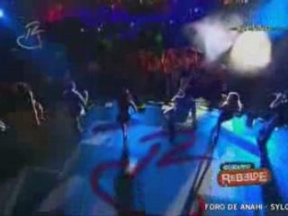 RBD Concierto Rebelde BESAME SIN MIEDO