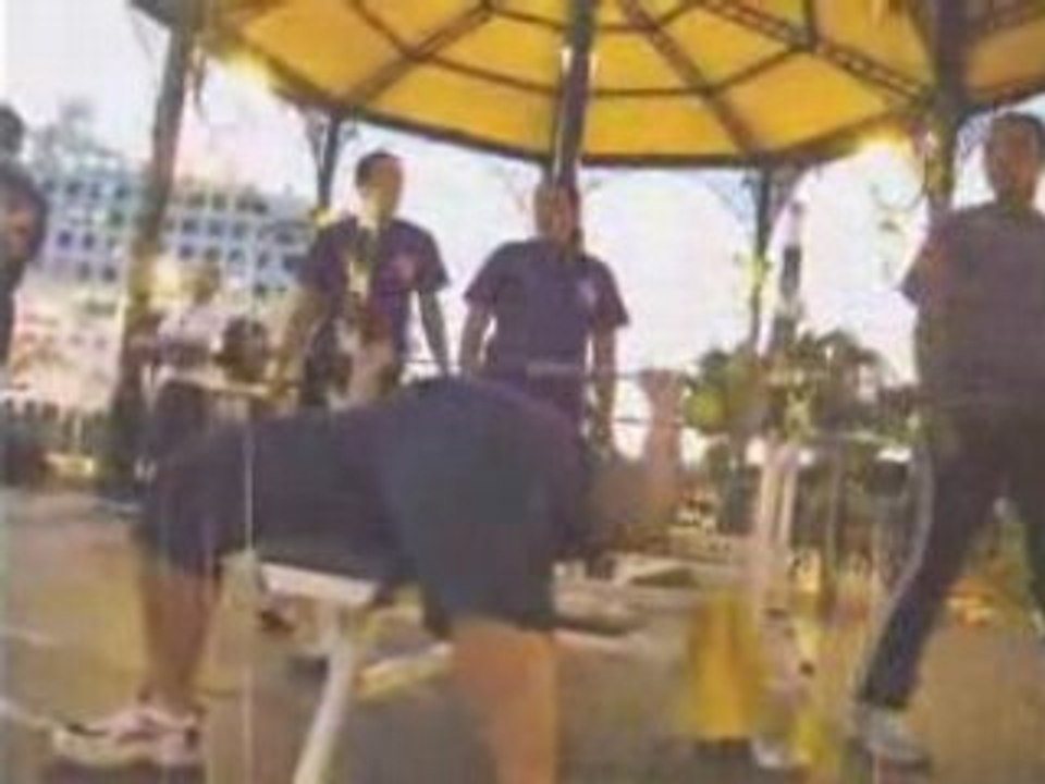 Femmes 0.47clair.avi