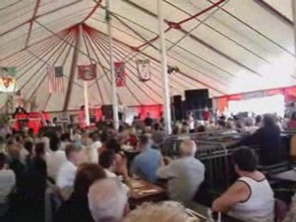 Wally 's Farms  Messe, chorale 15 août Remember Elvis.