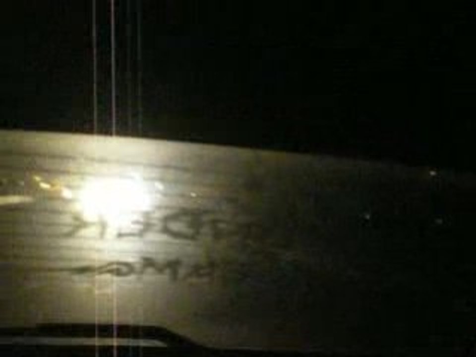 205 GTi 1900 VS Mazda 323 ( 94 cv oups )