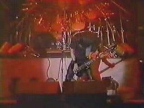 Slayer - Raining Blood (Live Monsters Of Rock)