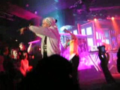 Keny Arkana - reveillez vous (Trabendo, sept07)