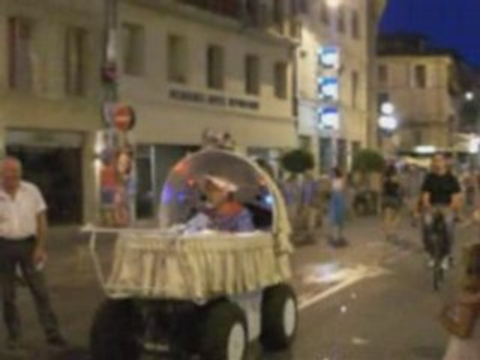 Un drôle de bébé à Avignon !