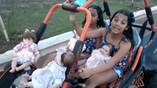 ENCHEMOS UM CARRO DE BEBÊ REBORN E SAIMOS PELA RUA_