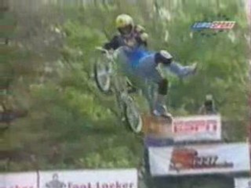 B3 New York 97 BMX street Dave Mirra run 2