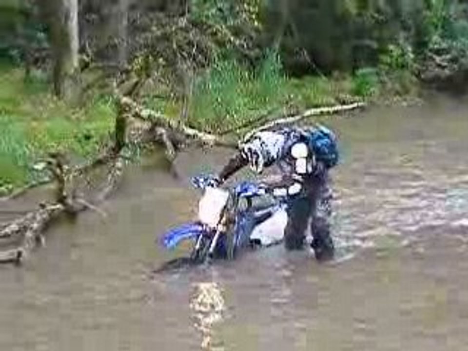 [ENDURO] Regis Take a Bath - Crash [Goodspeed]