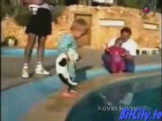 Compilation chutes dans l'eau