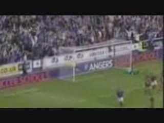 Passe decisive de madjid bougherra face a hearts