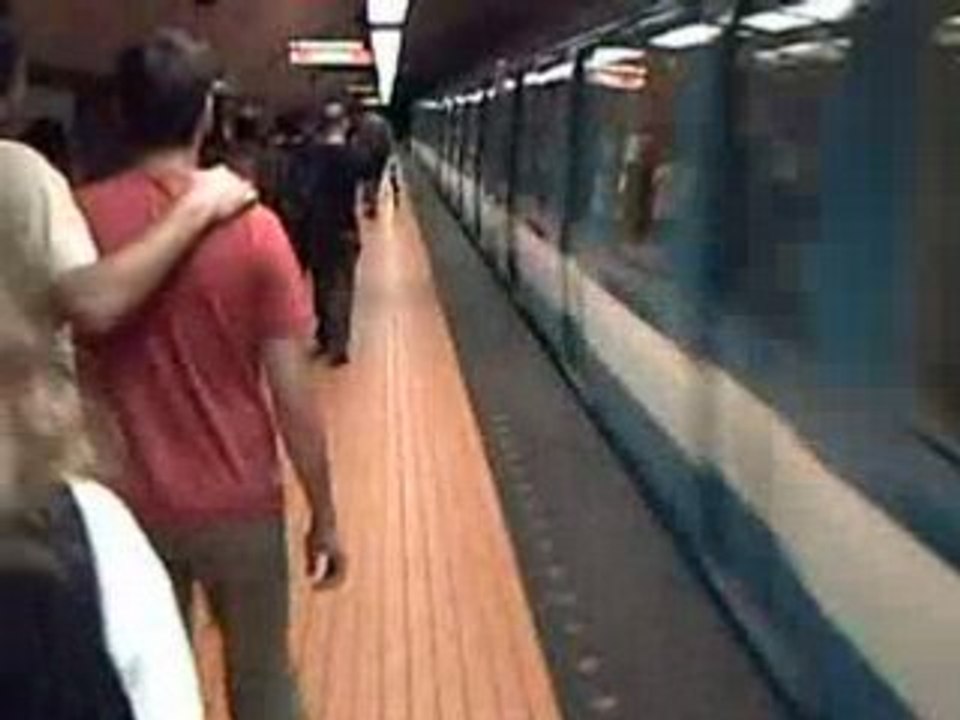 Metro Montréal