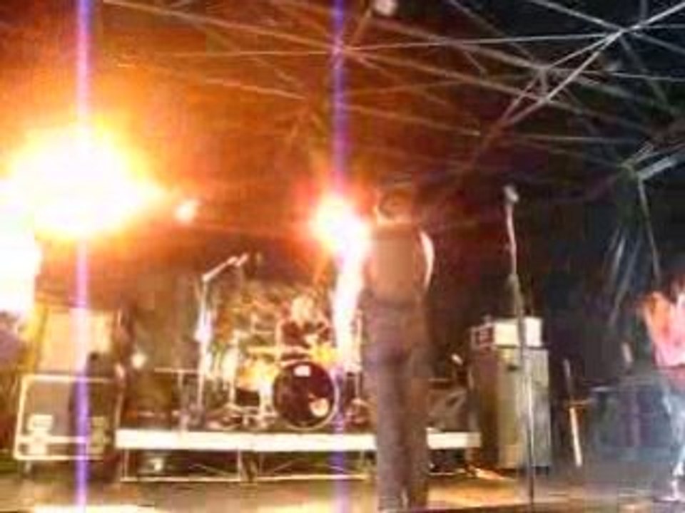 Les Fatals Picards Epinal - L'amour à la Française