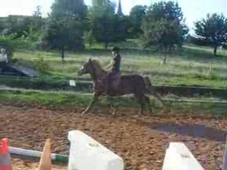 Anne-cécile et Kilala en saut sans étrier