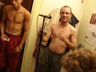 Front International - Soif de Pouvoir