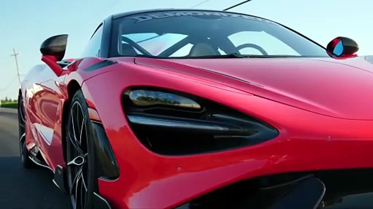 Bugatti W16 Hypercar in Action – The Definition of Speed & Luxury! 🏎️💨🔥