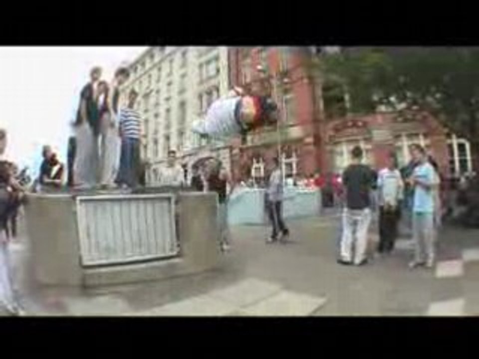 3RUN_Family_Jam_08__Official_