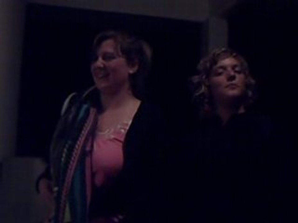 remix de Dora l'exploratrice par les missfestaires!