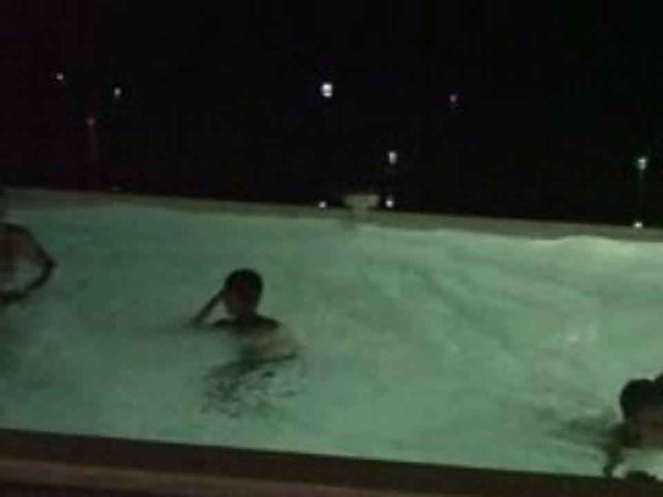 salto a 2 ( mon tonton a goche é moi a droite )