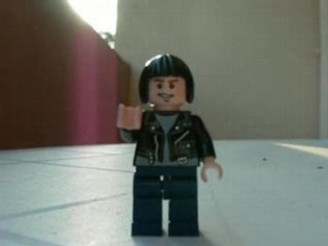 tour de magie ouf guedin avec un Lego Indiana Jones