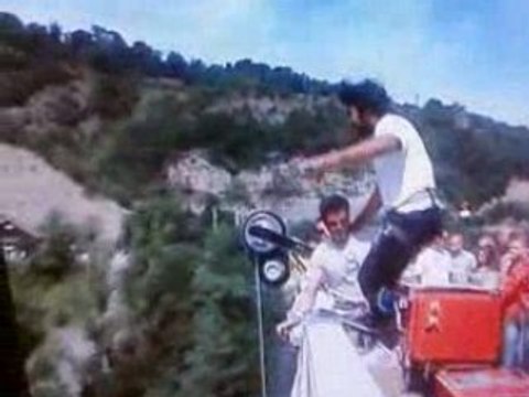 Saut a l'elastique Adlane le 16/08/2008 au pont de ponsonnas