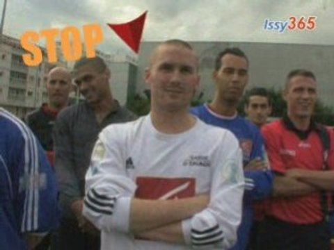 Surprise, l'équipe va être gérée par les internautes !