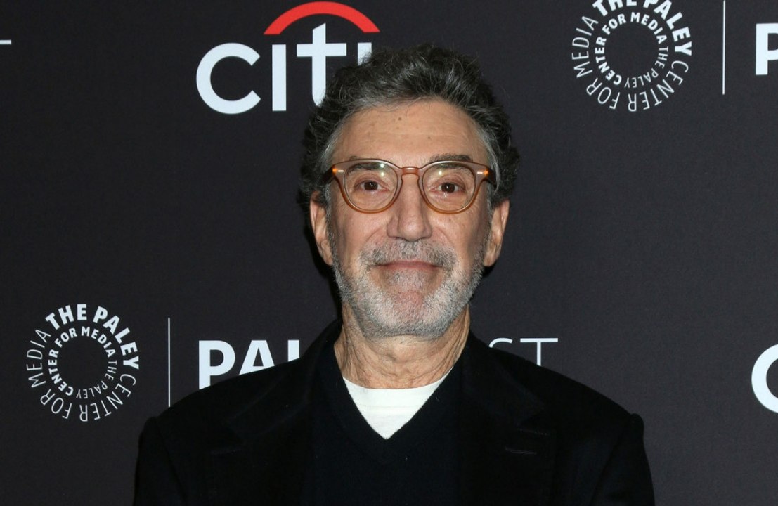 Weißes haus will 'psychiatrische hilfe' für 'big bang theory'-schöpfer chuck lorre